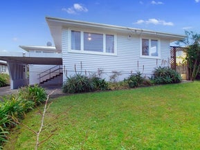 16 Peter Buck Road, New Windsor, Auckland