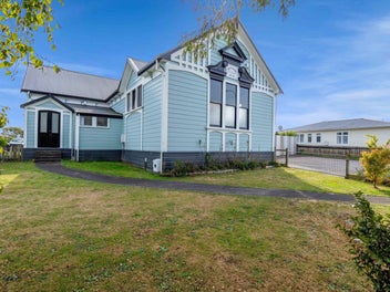 105 High Street, Eltham, Eltham