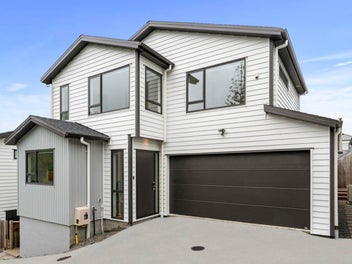 4B Ramillies Place, Glenfield, Auckland