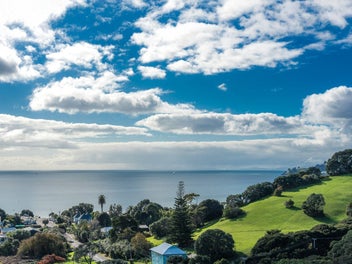 5/8 Victoria Road North, Waiheke Island, Auckland