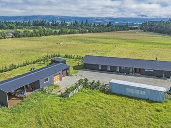 459 Bennetts Road, Starvation Hill, Oxford