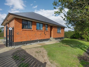 151 Stenhope Crescent, Corstorphine, Dunedin