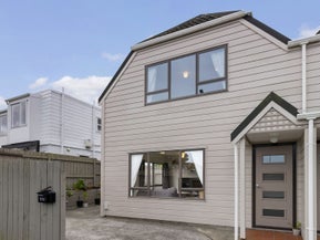 18A Frankmoore Avenue, Johnsonville, Wellington