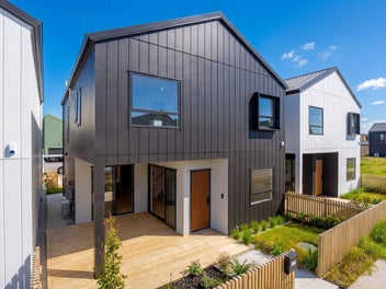 7 Hampshire Lane, Karaka, Papakura
