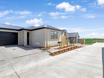 43 Waruhia Crescent, Rototuna North, Hamilton