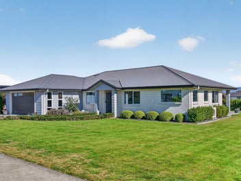 10 Coralie Place, Lansdowne, Masterton