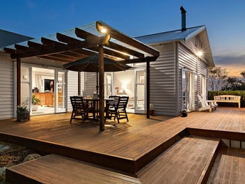 12 Kimber Road, Bombay, Bombay