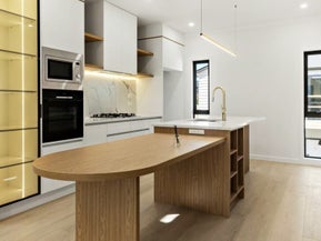 69D Chivalry Road, Glenfield, Auckland