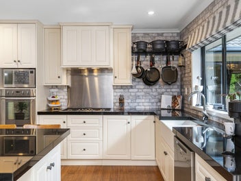 61 Contour Avenue, Pyes Pa, Tauranga