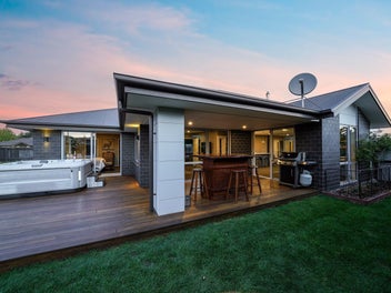 36 Weka Street, Oxford, Oxford