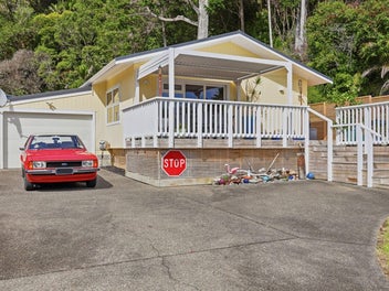 17A Waiwera Road, Waiwera, Orewa