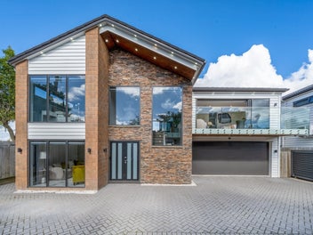 2C Bledisloe Street, Cockle Bay, Auckland