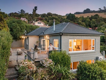 13 Marion Street, Macandrew Bay, Dunedin