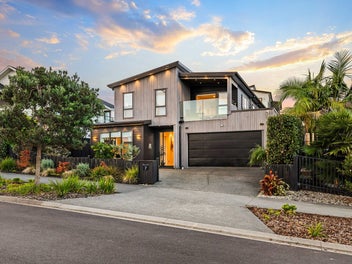 7 Ruku Street, Long Bay, Auckland