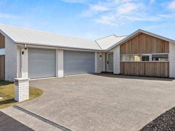 13 Frank Chittock Street, Lincoln, Lincoln