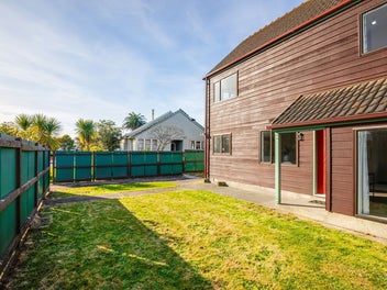 1/17U Randwick Crescent, Moera, Lower Hutt