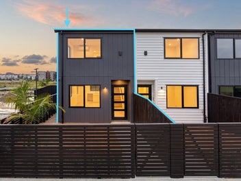 4/75 Te Taruna Drive, Wainui, Wainui