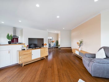 25C Buscomb Avenue, Henderson, Auckland