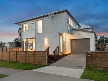 168 Nile Road, Milford, Auckland