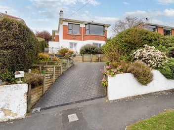 27 Kinsman Street, Kaikorai, Dunedin
