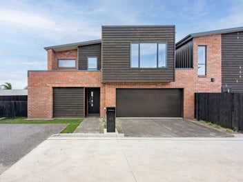 49 Maanihi Drive, Rototuna North, Hamilton