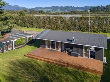 5 Thomas Road, Katikati