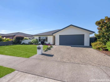 76 Orotu Drive, Poraiti, Napier