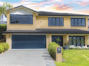 13 Henriette Place, The Gardens, Auckland