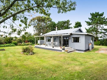 2952 Eltham Road, Opunake