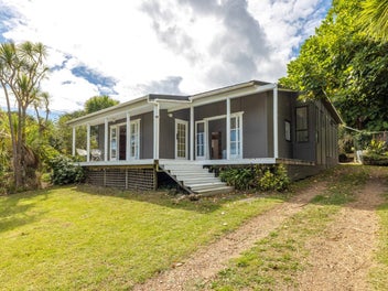 30 Natzka Road, Ostend, Waiheke Island