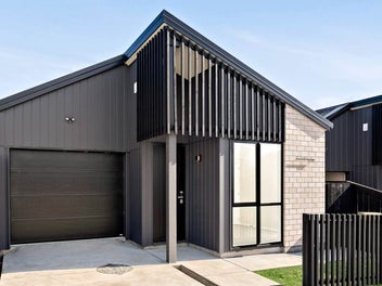 33 Paretao Street, Massey, Auckland