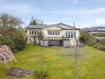 18 Mere Road, Taupo, Taupo