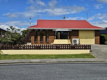 18 Crossleigh Crescent, Balclutha, Balclutha