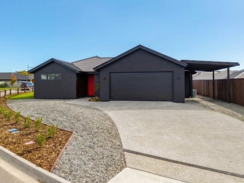 4 Louden Place, Wakefield, Wakefield
