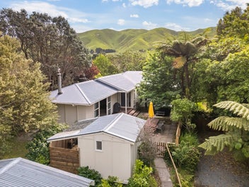 18 Elizabeth Street, Pukerua Bay, Porirua