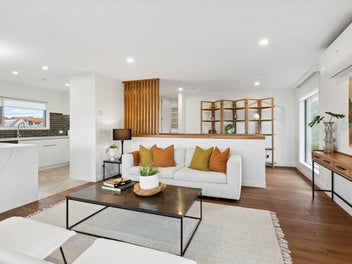 1/7 Seacliffe Avenue, Belmont, Auckland