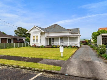 10 Norman Street, Lower Vogeltown, New Plymouth