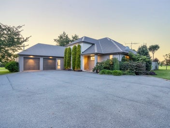 455A O'Shannessy Road, Lochiel, Winton