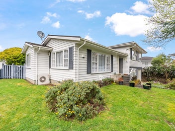 8 Montana Road, Totara Park, Upper Hutt