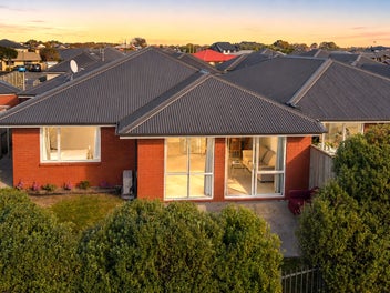 12A Date Crescent, Aidanfield, Christchurch