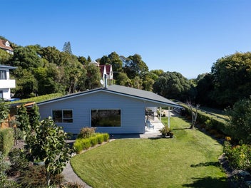 22 Tresillian Avenue, Marybank, Nelson