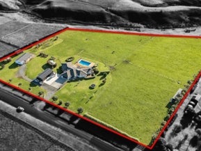 136 Parakau Road, Pollok, Pollok