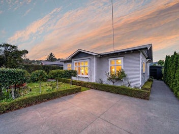 78 Martin Avenue, Beckenham, Christchurch
