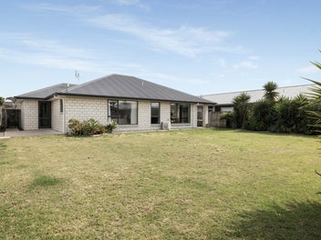 7 Hebe Crescent, Papamoa Beach, Papamoa