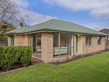 14A Larch Place, Casebrook, Christchurch