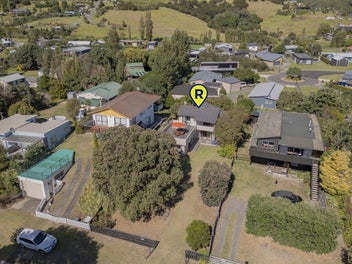 313 Tangiora Avenue, Whangapoua