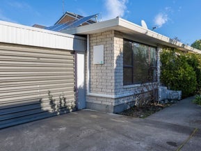 2/17 Garreg Road, Fendalton, Christchurch
