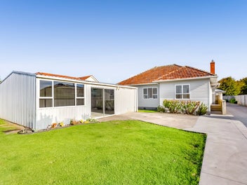 33 Upjohn Street, Brooklands, New Plymouth