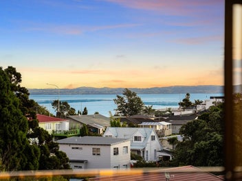 8/281C Hillsborough Road, Mount Roskill, Auckland