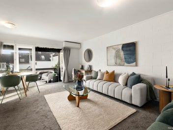 2/26 Seaview Terrace, Mount Albert, Auckland